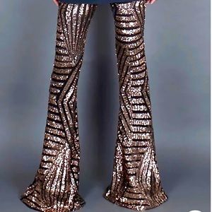 Never worn-Gold sequin & black spandex lining. Long. Perfect for 5’7/5’8 height.